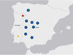 Regions of the Iberian Peninsula where human infections with Crimean-Congo hemorrhagic fever virus were reported. Red star indicates fatal case of Crimean-Congo hemorrhagic fever, Portugal, 2024; yellow triangle, the seropositive cases detected in the Beja district, Portugal, 1985. Blue numbered icons indicate the number of human cases reported in provinces in Spain since 2013 (Salamanca, 7; León, 3; Ávila, 2; Badajoz, 1; Cáceres, 1; Córdoba, 1; Madrid, 1; and Toledo, 1).